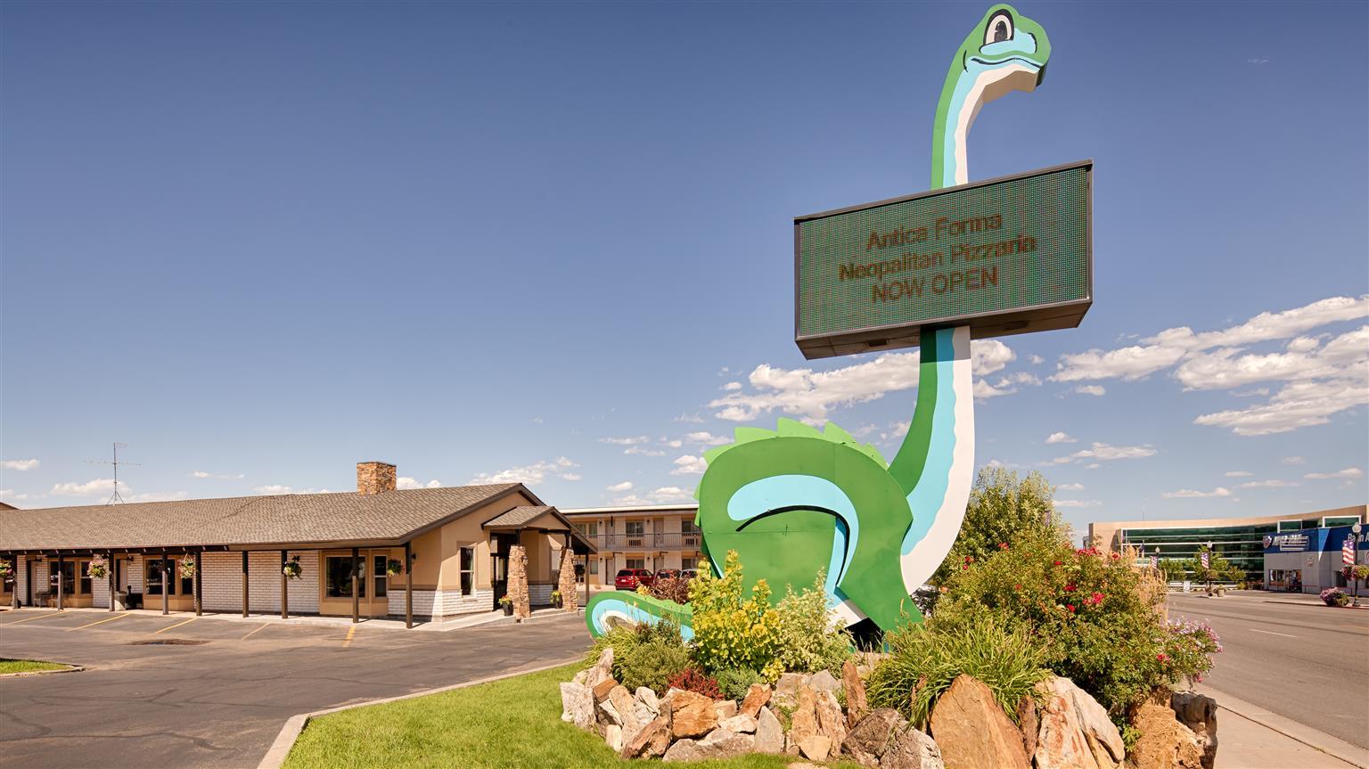 Dinosaur Inn & Suites Vernal Exterior foto